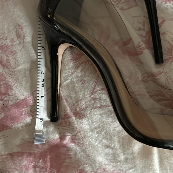 Schutz Cendi Patent Leather High-Heel Pumps - Picture 2 of 3
